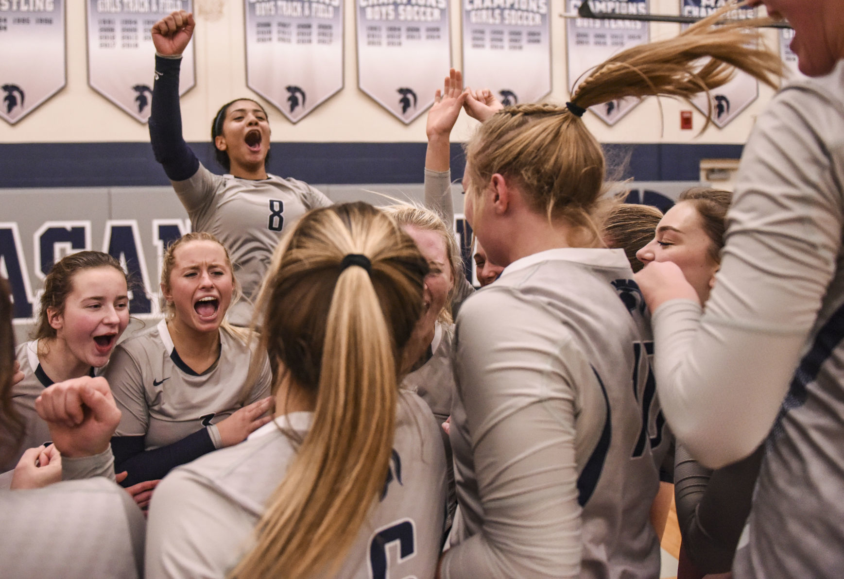 110419-qct-spt-bett-pv-vball-03.jpg